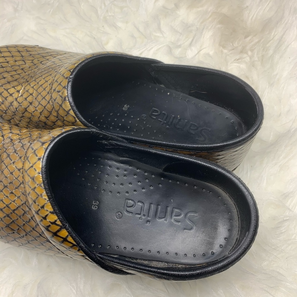 Sanita Snake Print Gold Leather Clogs Nursing 39 - Gem